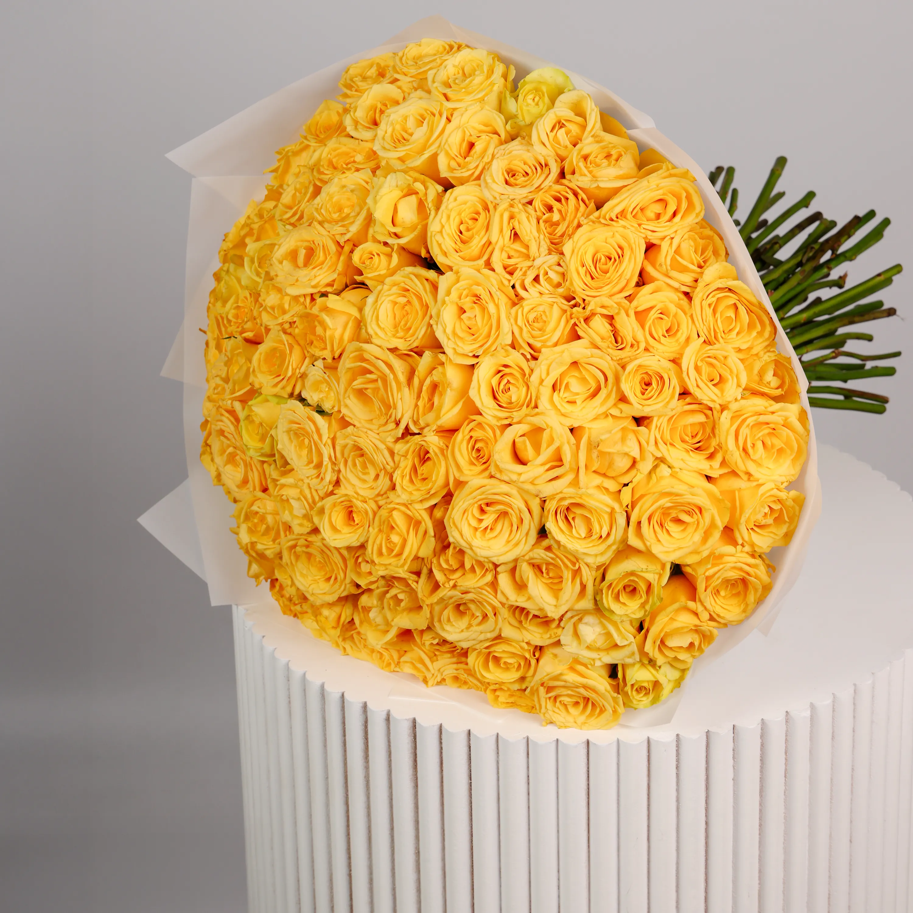 100/101 Yellow Roses Arrangement - Image 2