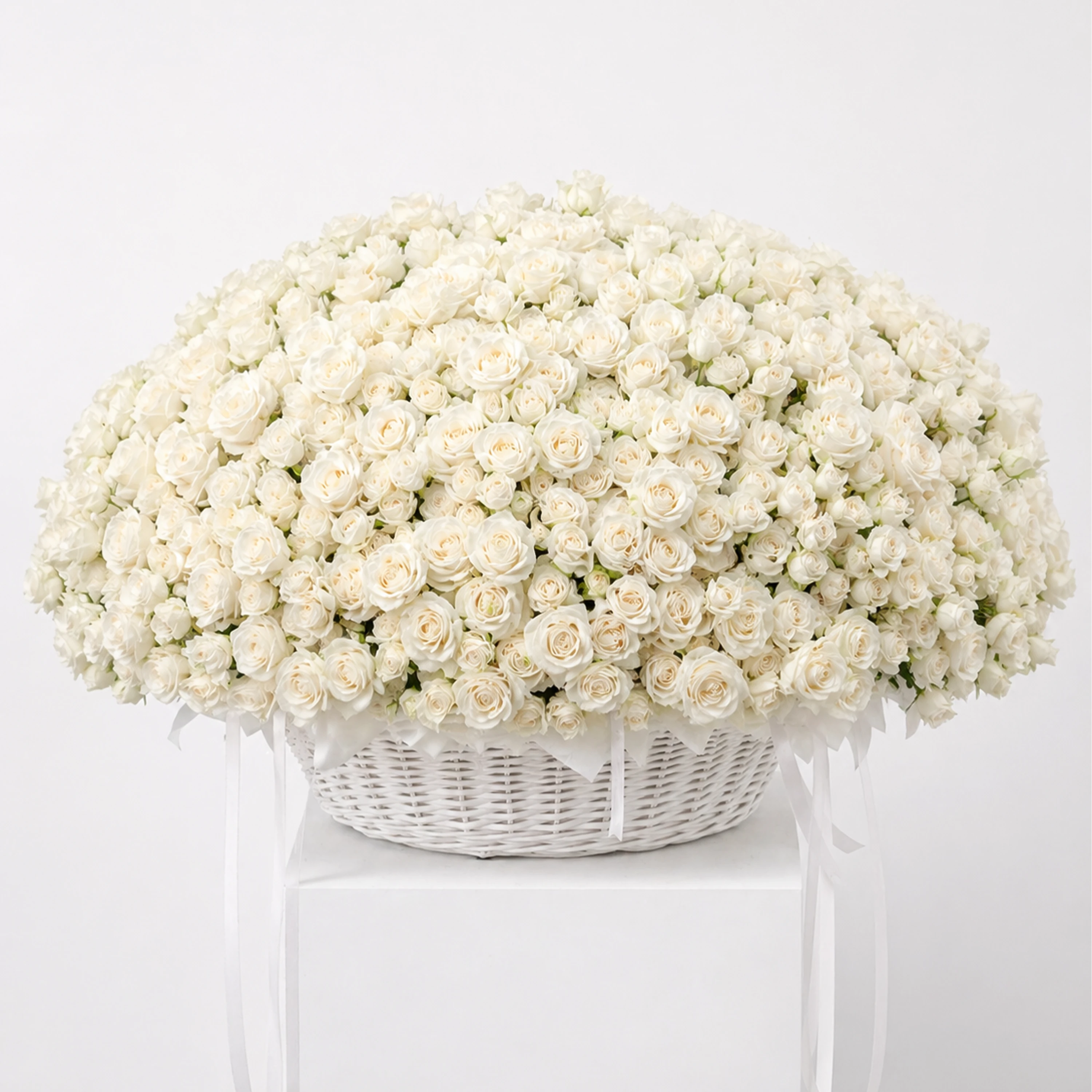 1000 White Roses Basket